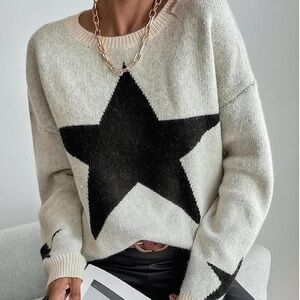 35. Tan & Black Star Print Knit Sweater Women’s Size L